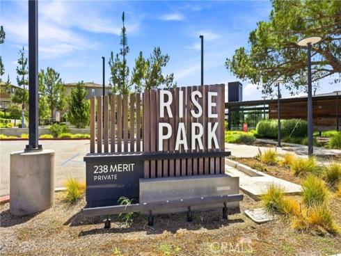 126  Keeper  , Irvine, CA