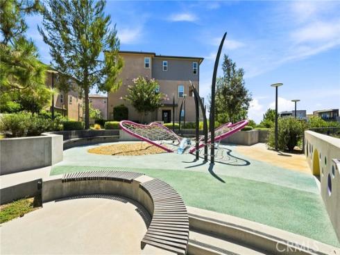 126  Keeper  , Irvine, CA