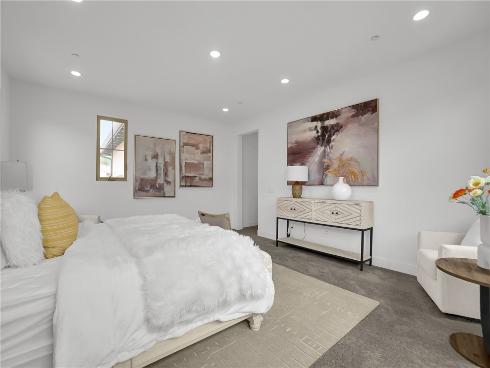 212  Sutters Mill  , Irvine, CA
