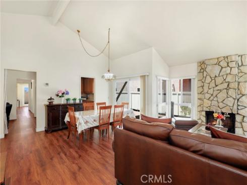 5002 Barkwood , Irvine, CA
