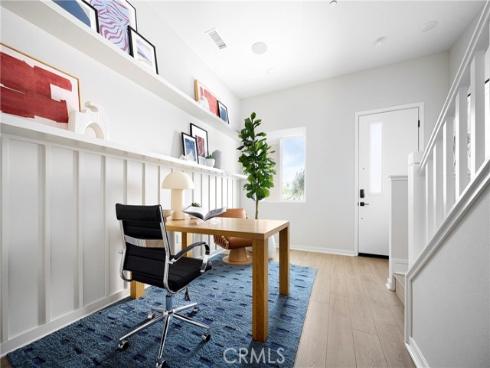 467 Treble , Irvine, CA
