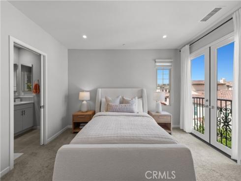 182 Elkhorn , Irvine, CA