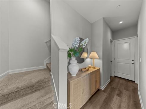 182 Elkhorn , Irvine, CA