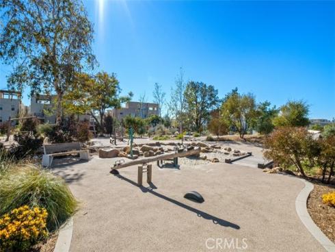 130 Tenor , Irvine, CA