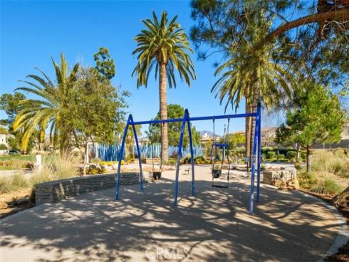 130 Tenor , Irvine, CA