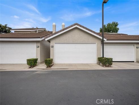 152 Greenmoor 64 , Irvine, CA