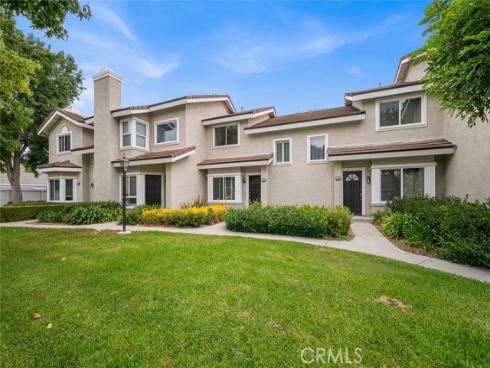 152  Greenmoor  64 , Irvine, CA