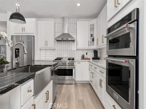 8 National Place, Irvine, CA