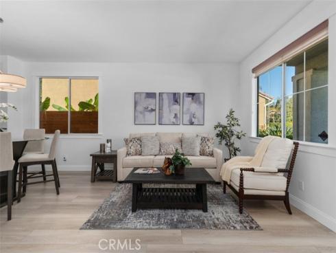 8 National Place, Irvine, CA