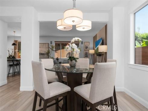 8 National Place, Irvine, CA