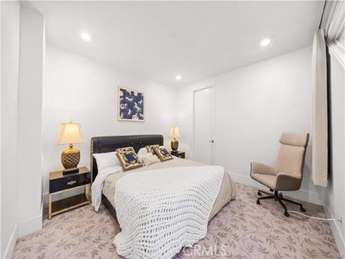 53  Bellatrix  , Irvine, CA