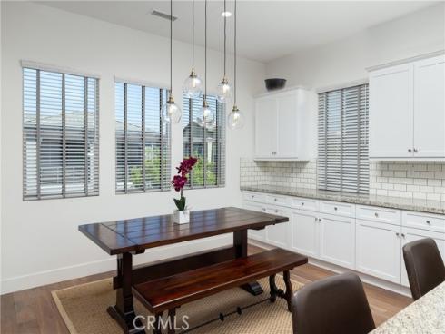 251 Follyhatch , Irvine, CA