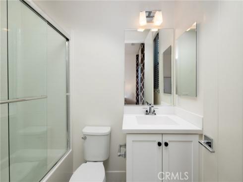 251 Follyhatch , Irvine, CA