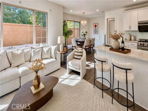 119 Excursion , Irvine, CA