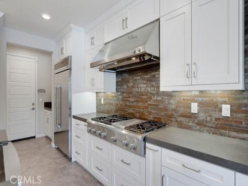 141 Tribeca , Irvine, CA
