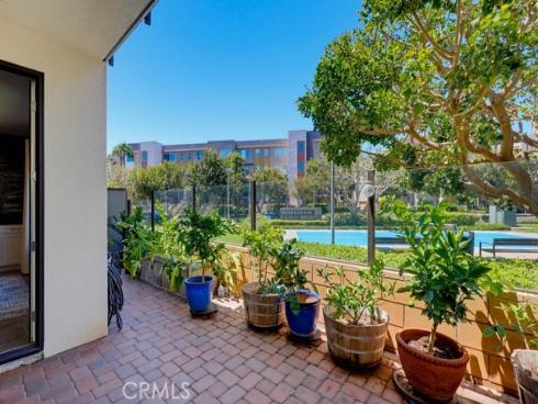 141 Tribeca , Irvine, CA