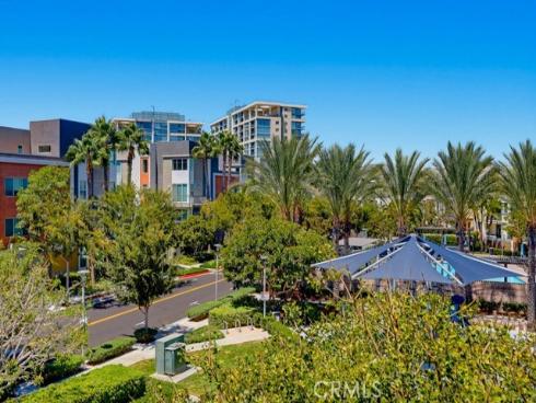 141 Tribeca , Irvine, CA