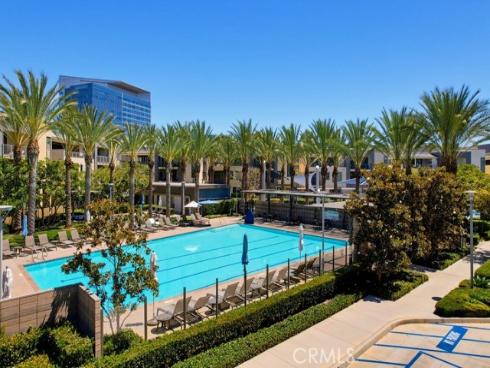 141 Tribeca , Irvine, CA