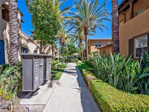 33 Silverado , Irvine, CA
