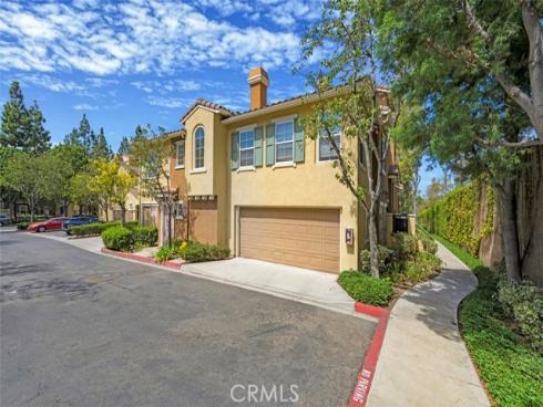 1002 Timberwood