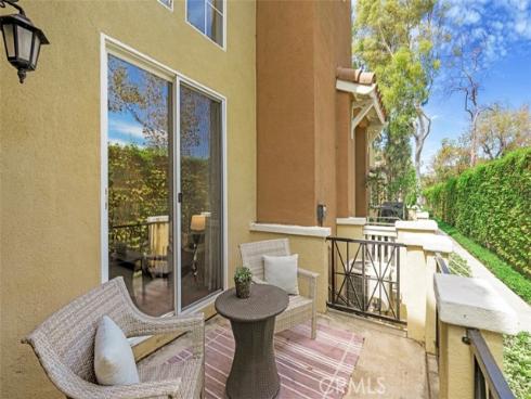 1002 Timberwood , Irvine, CA