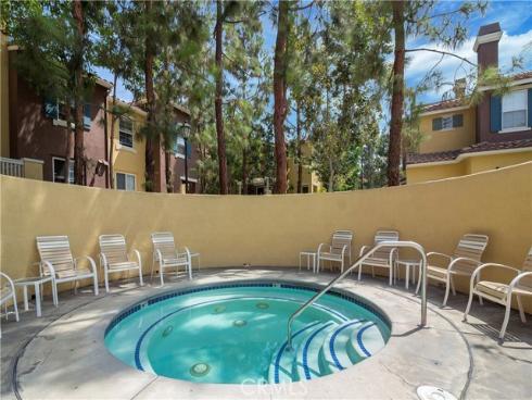 1002 Timberwood , Irvine, CA