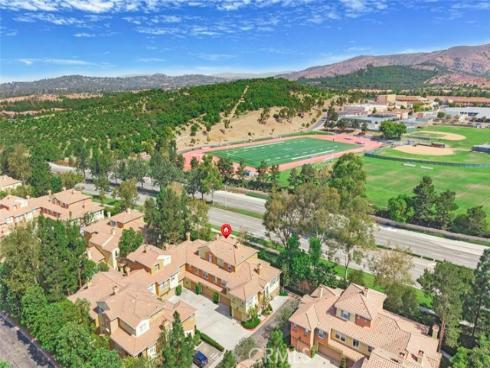 1002 Timberwood , Irvine, CA