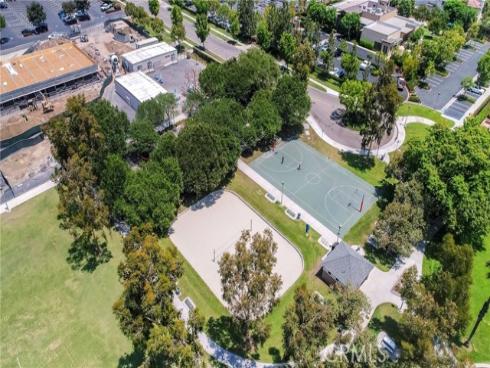 1002 Timberwood , Irvine, CA