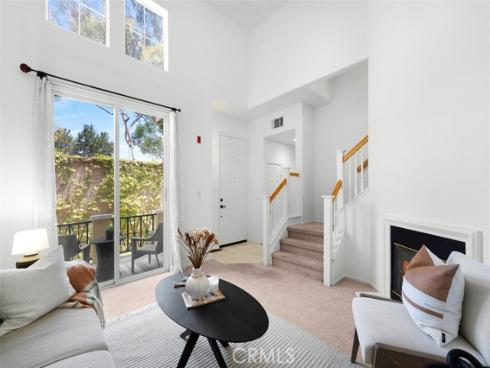 1002 Timberwood , Irvine, CA