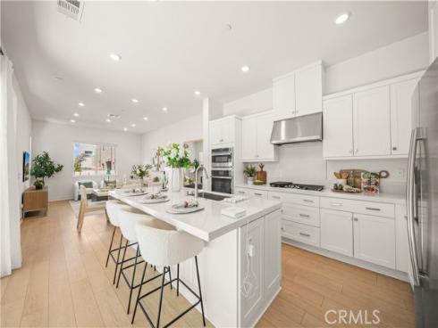 126 Baluster , Irvine, CA