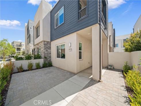 126 Baluster , Irvine, CA