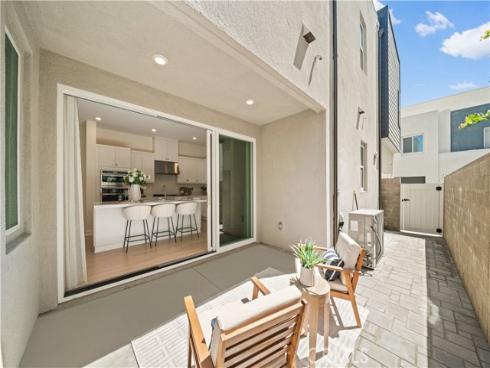 126 Baluster , Irvine, CA