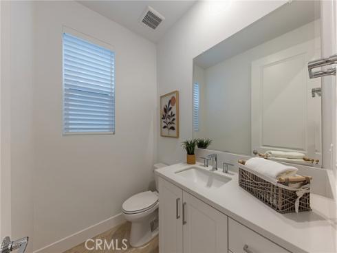 568 Mulligan , Irvine, CA