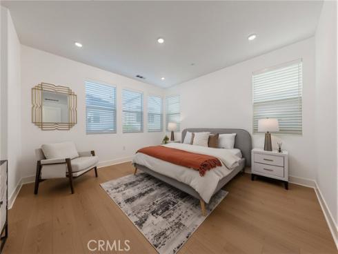 568 Mulligan , Irvine, CA