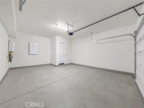 568 Mulligan , Irvine, CA