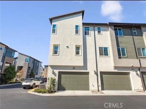 273 Lynx , Irvine, CA
