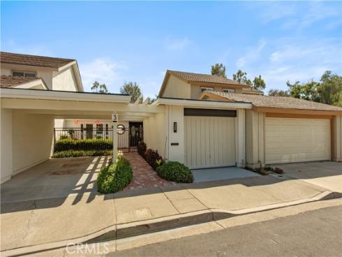3 Whitewood Way , Irvine, CA