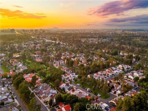 3 Whitewood Way , Irvine, CA