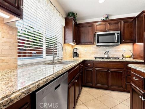 65 Linhaven , Irvine, CA
