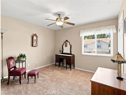 65 Linhaven , Irvine, CA