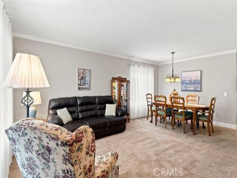 65 Linhaven , Irvine, CA