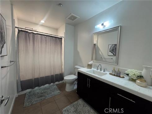 21 Gramercy 218 , Irvine, CA