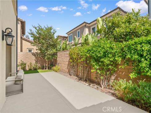 52 English Saddle , Irvine, CA