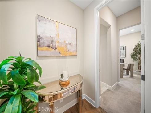 52 English Saddle , Irvine, CA