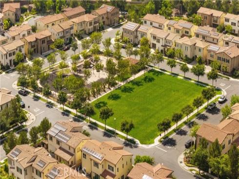 52 English Saddle , Irvine, CA