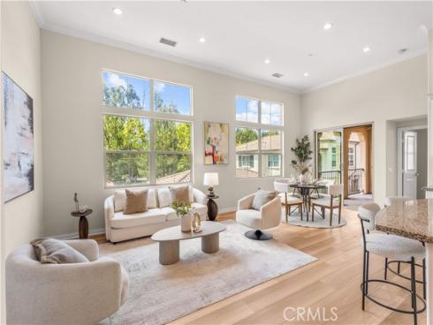 96 Rose Arch 26 , Irvine, CA