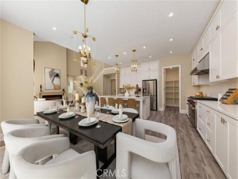 112 Green Rdg , Irvine, CA