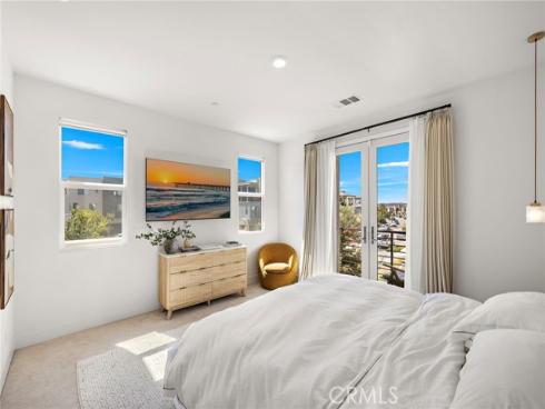 253  Novel  , Irvine, CA
