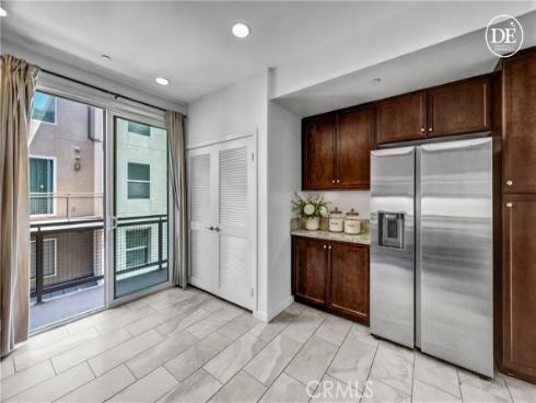 83 Waldorf , Irvine, CA