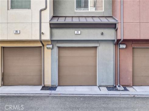 83 Waldorf , Irvine, CA